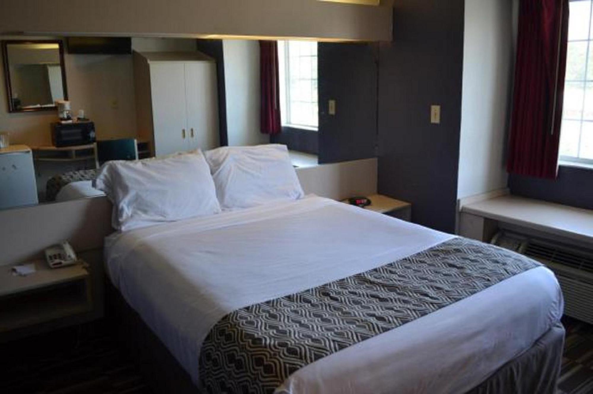 Stay Express Inn And Suites Atlanta Union City Exteriér fotografie