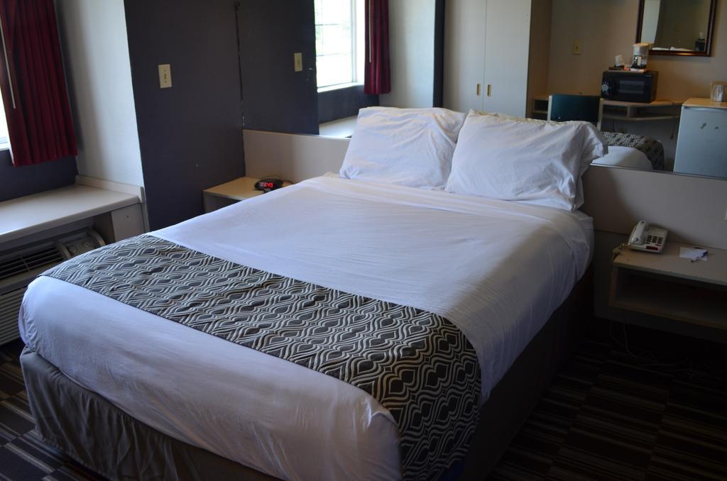 Stay Express Inn And Suites Atlanta Union City Exteriér fotografie